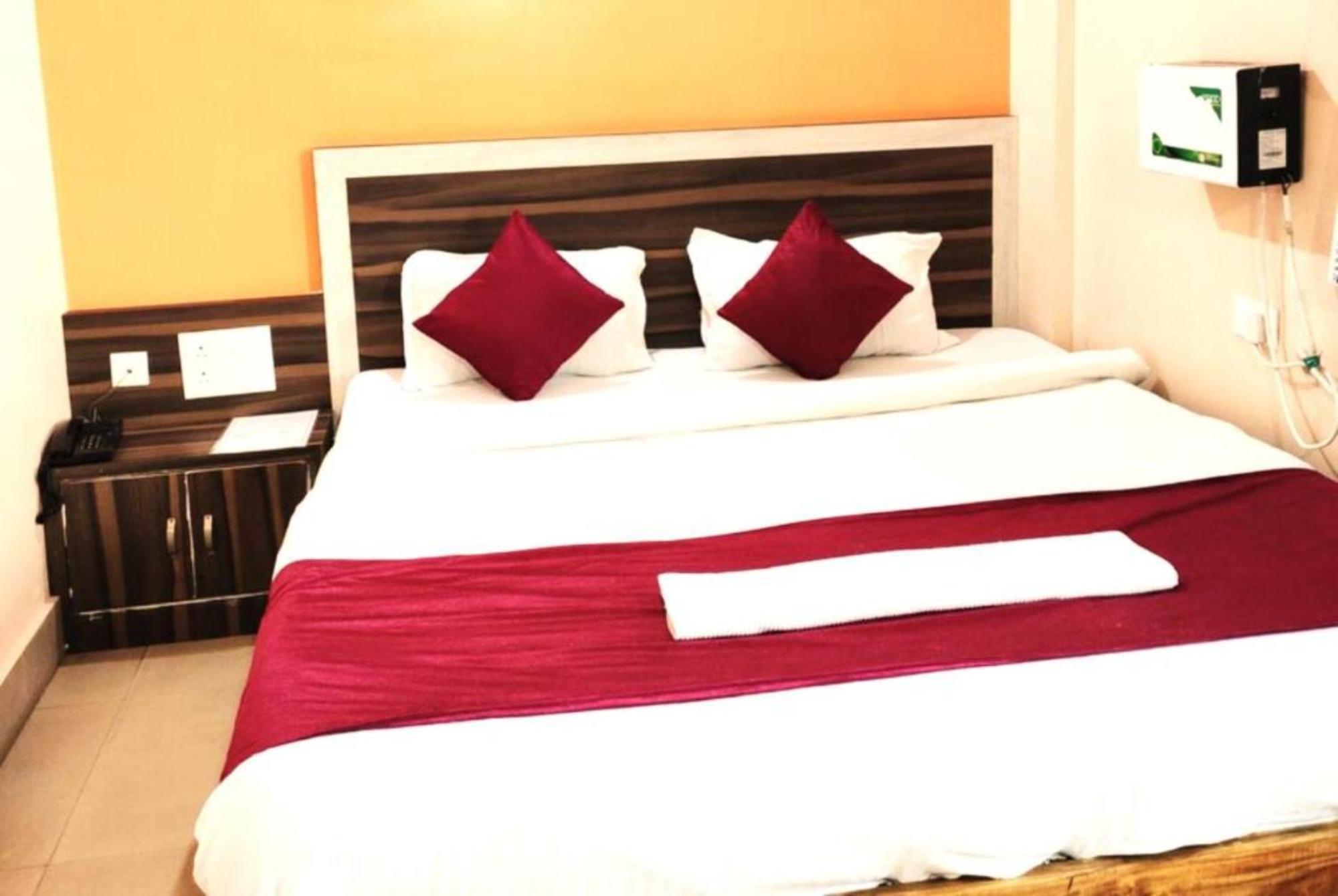 Hotel Krishna Residency Puri Near Sea Beach Best Choice Of Travellers By Morservices Dış mekan fotoğraf