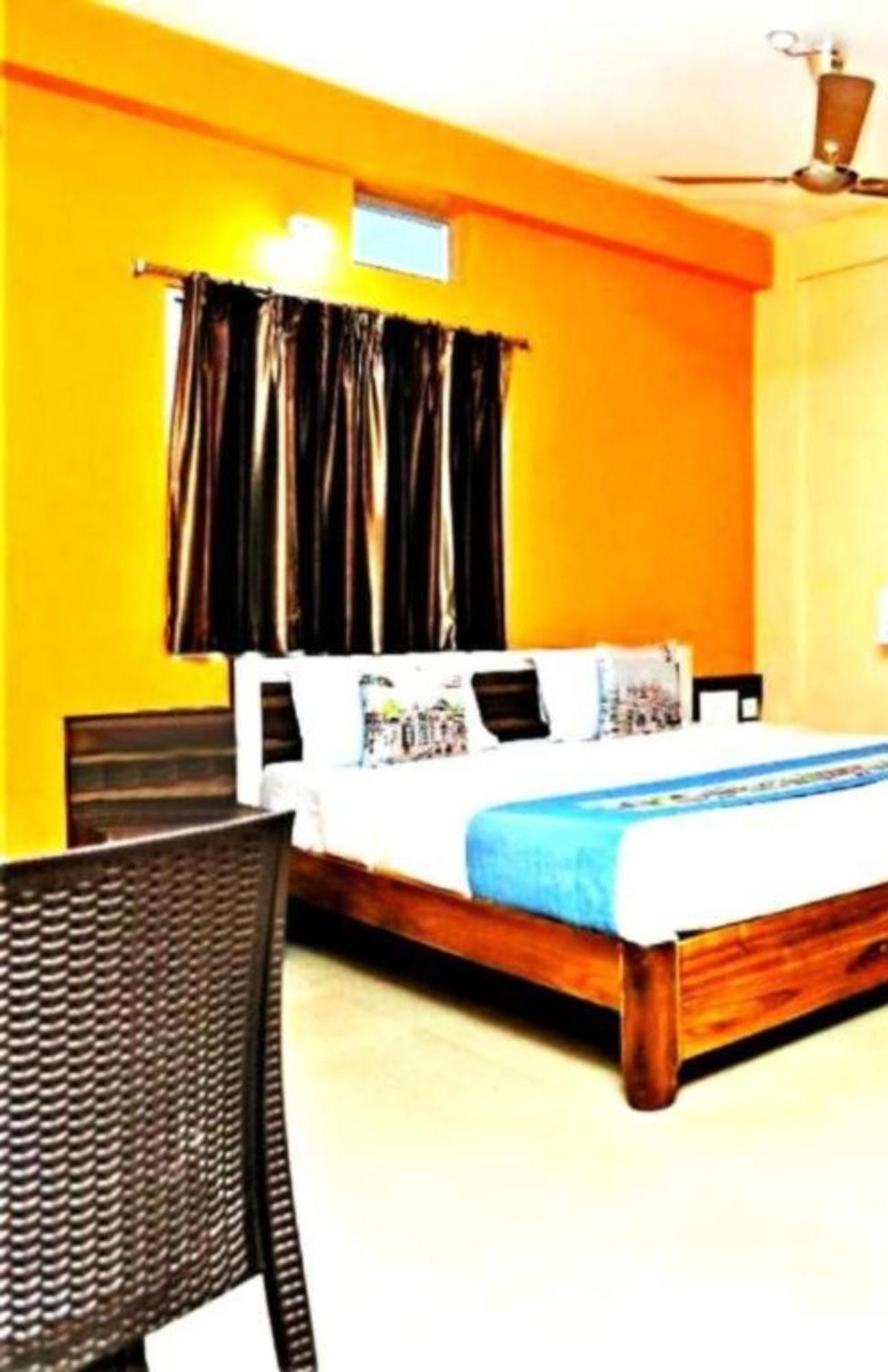 Hotel Krishna Residency Puri Near Sea Beach Best Choice Of Travellers By Morservices Dış mekan fotoğraf